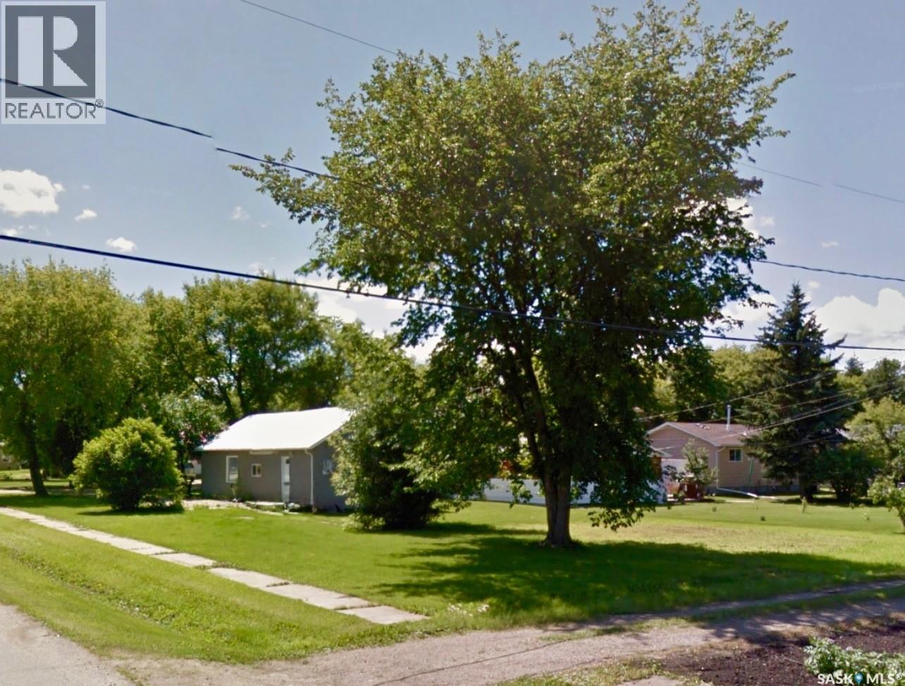 200 2nd STREET N