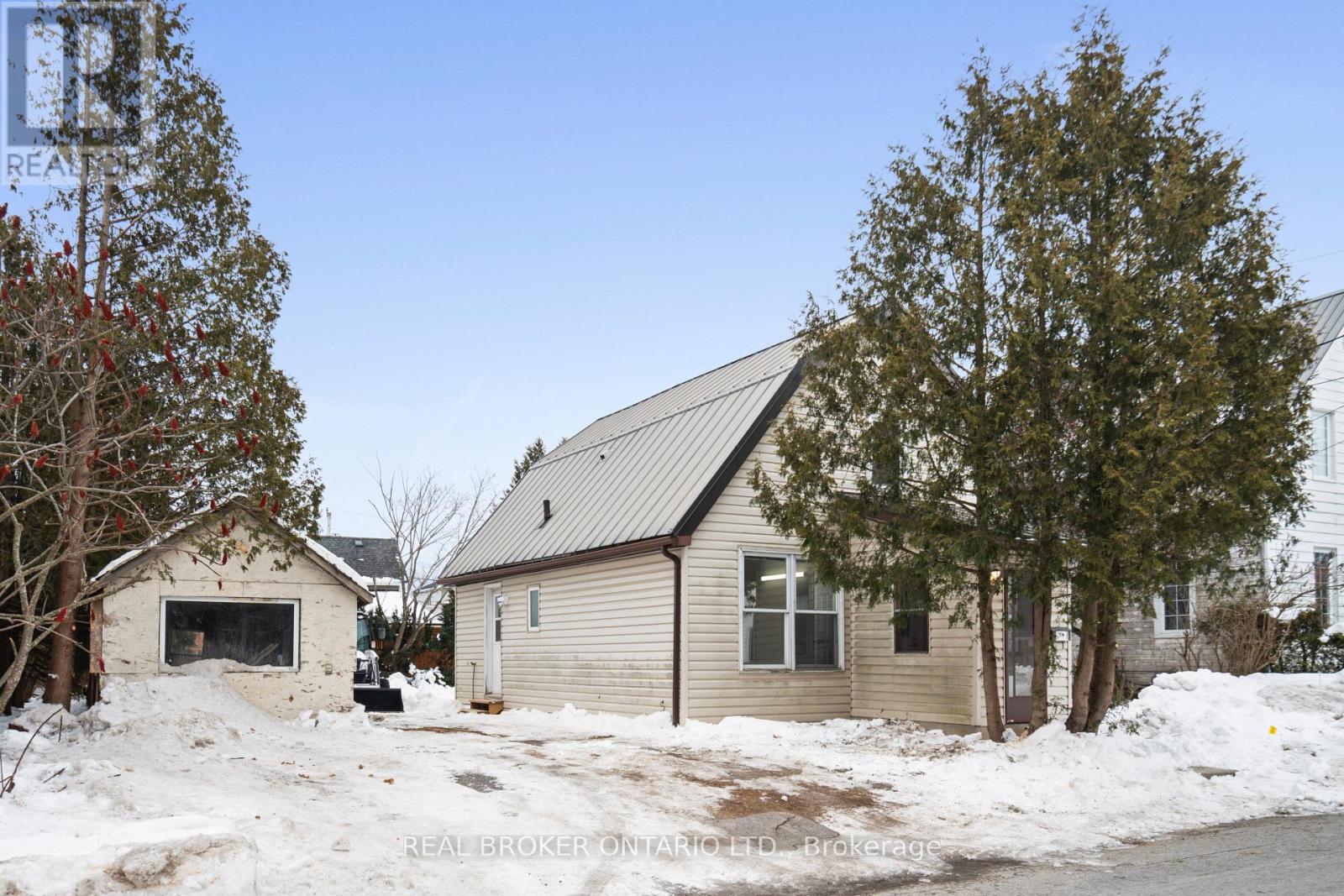 134 CATHARINE STREET