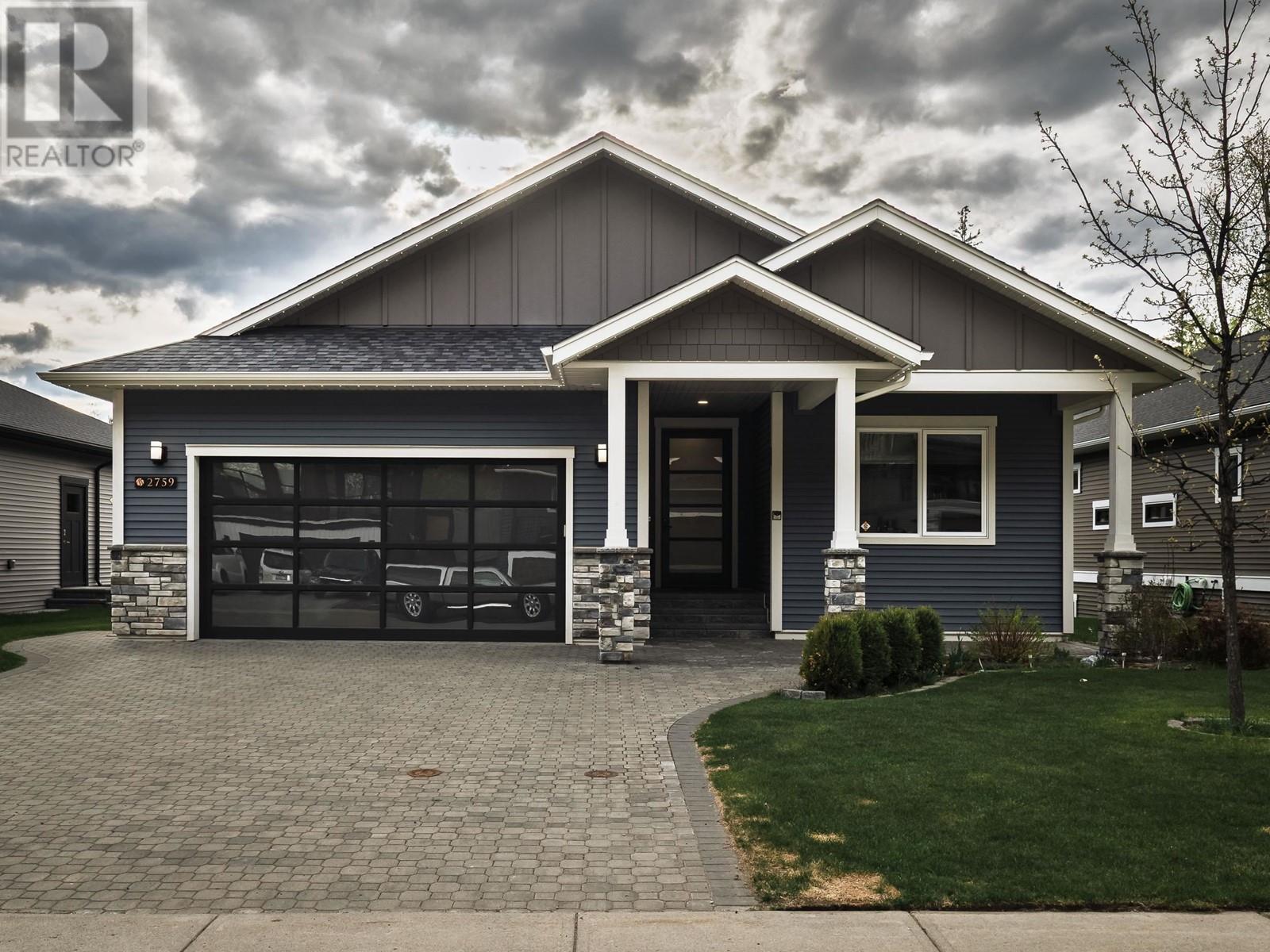 2759 LINKS DRIVE
