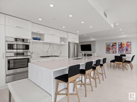#605 14105 WEST BLOCK DR NW Edmonton AB T5N1L5