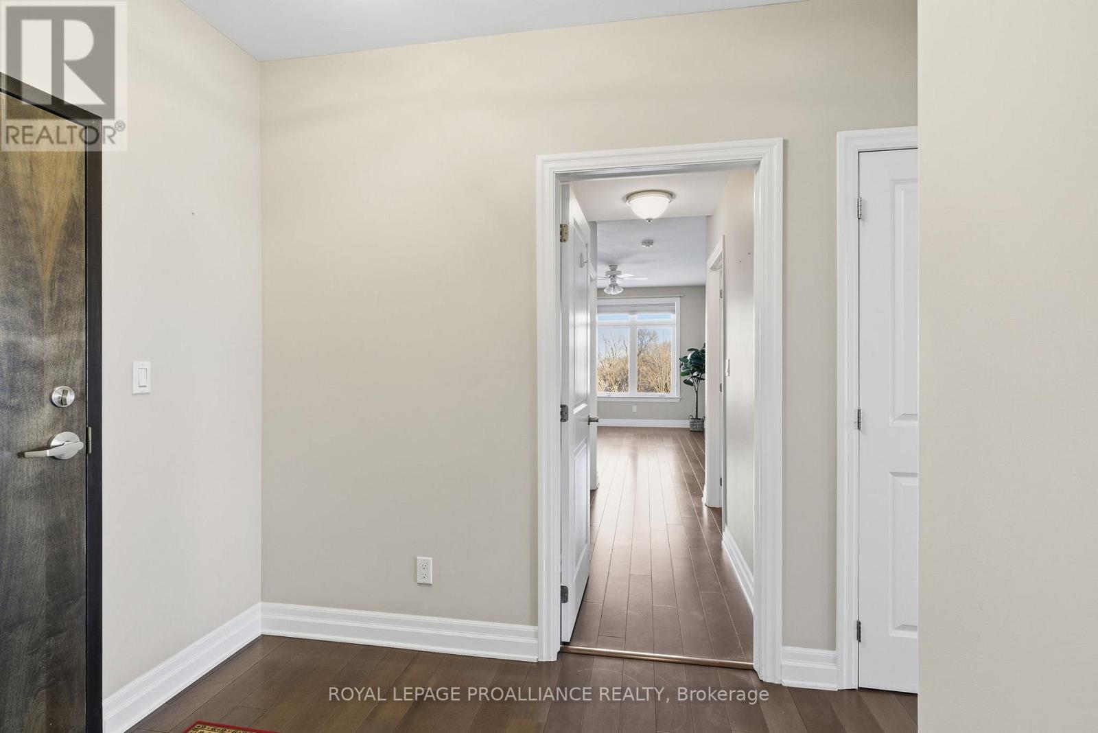 304 - 1109 MILLWOOD AVENUE