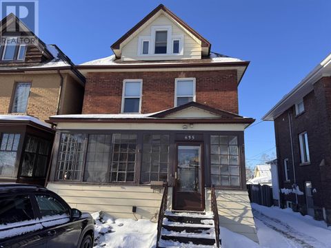 635 Catherine St. S. Thunder Bay ON P7E1L4