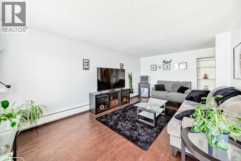 403, 4455D Greenview Drive NE