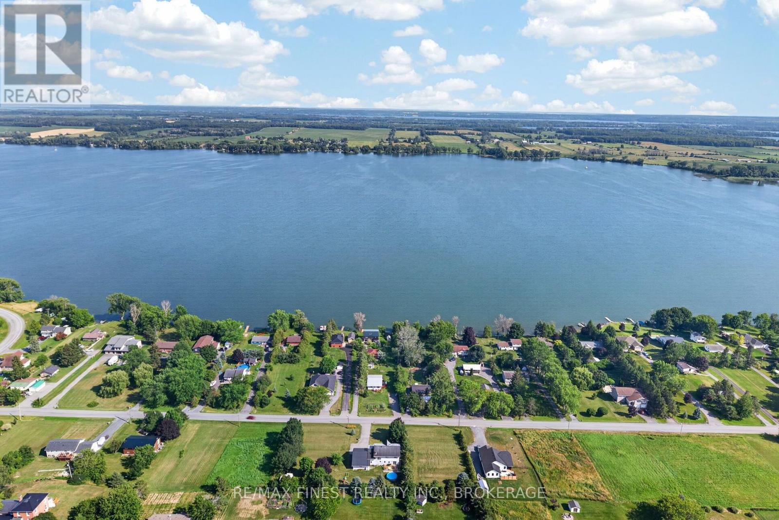 54 BAYVIEW DRIVE