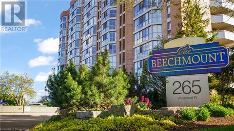 265 WESTCOURT Place Unit# 705 Waterloo ON N2L6E4