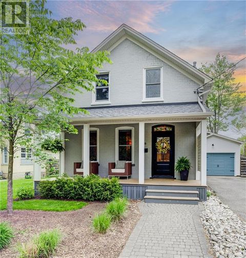 38 EUCLID Avenue Waterloo ON N2L1Z3