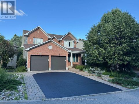164 COPPERWOOD STREET Ottawa ON K1C7S3
