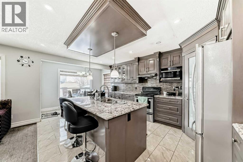 181 Saddlefield Place NE