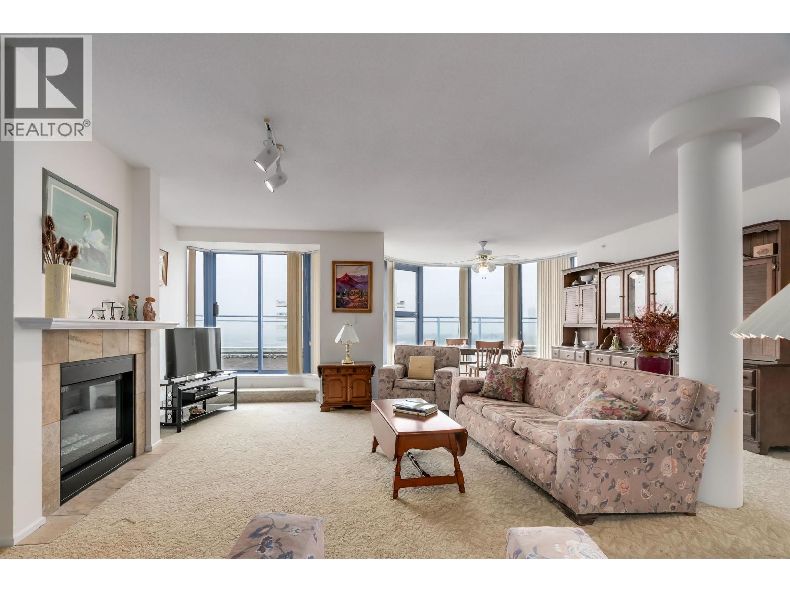 Photo 1 of 23 — 2104 719 PRINCESS STREET Unit 2104, New Westminster, BC V3M6T9