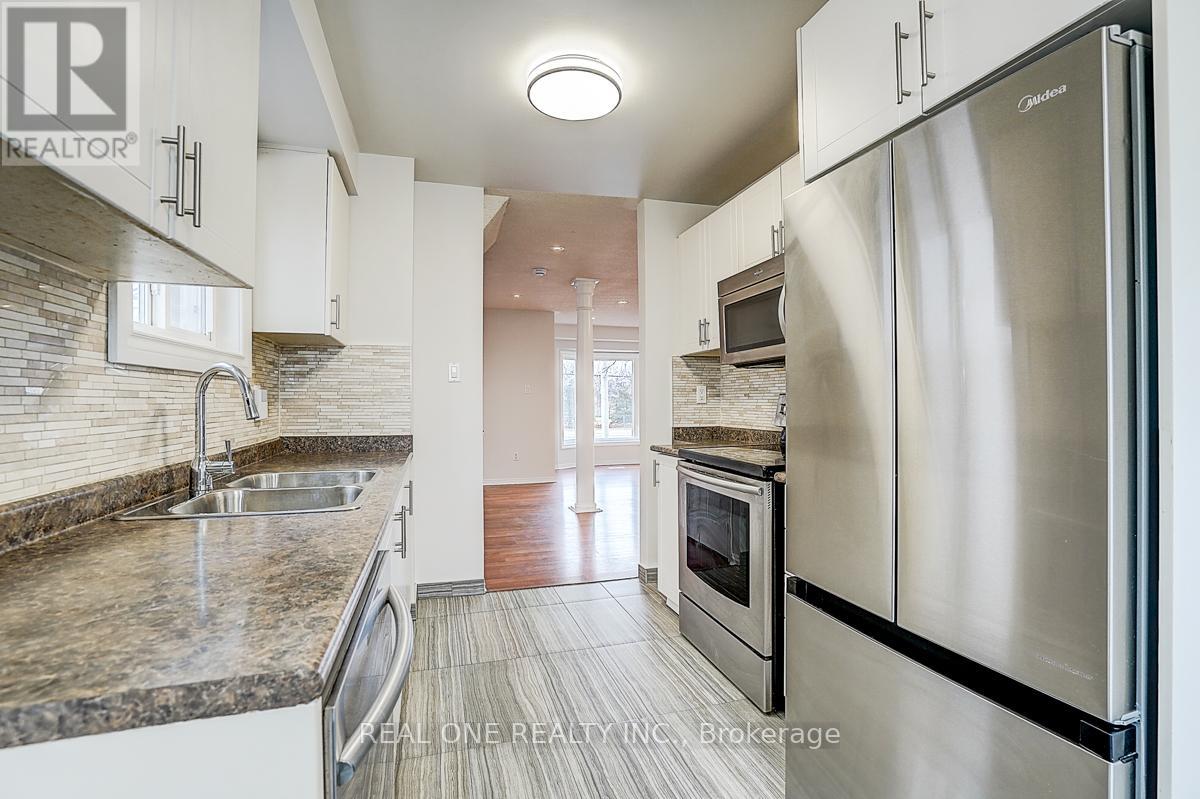 21 - 1485 TORRINGTON DRIVE