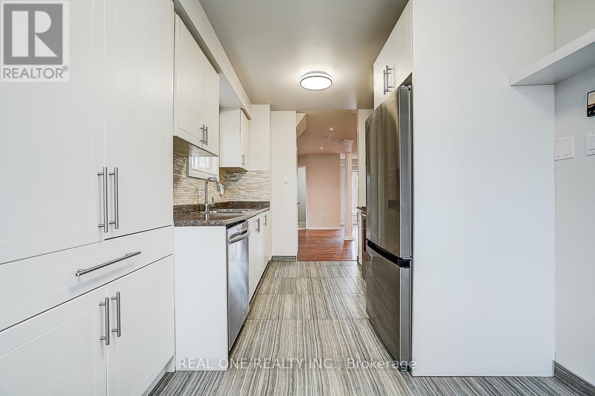 21 - 1485 TORRINGTON DRIVE