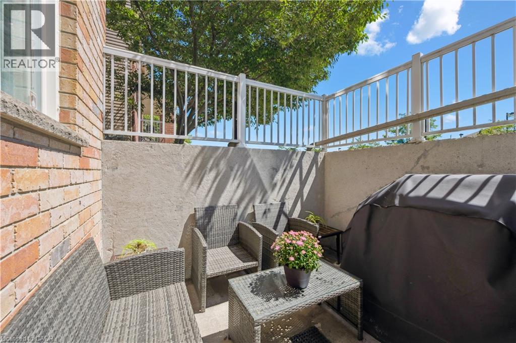 50 HOWE Drive Unit# 9D