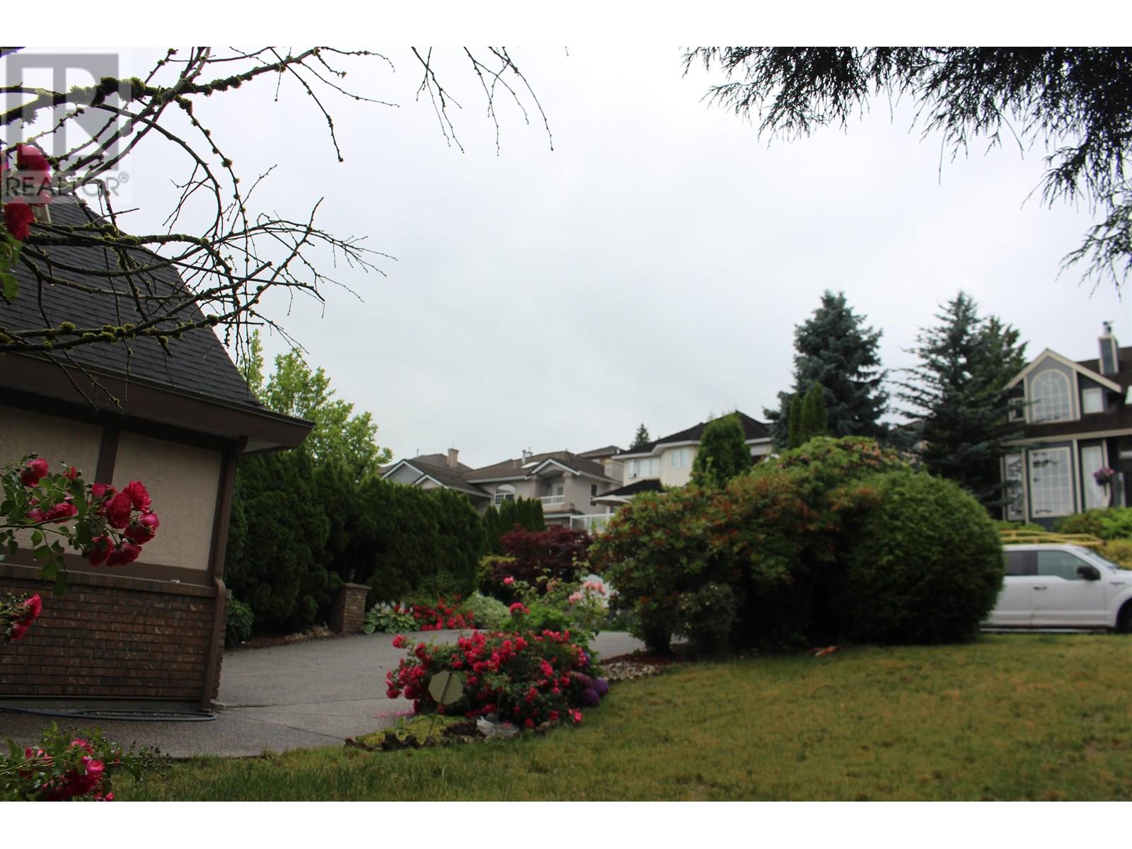 2254 SORRENTO DRIVE