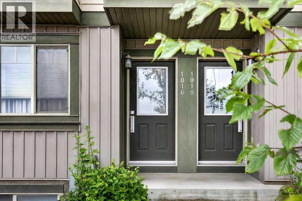 1016, 121 Copperpond Common SE