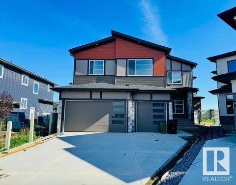 1707 18 ST NW Edmonton AB T6T2N2