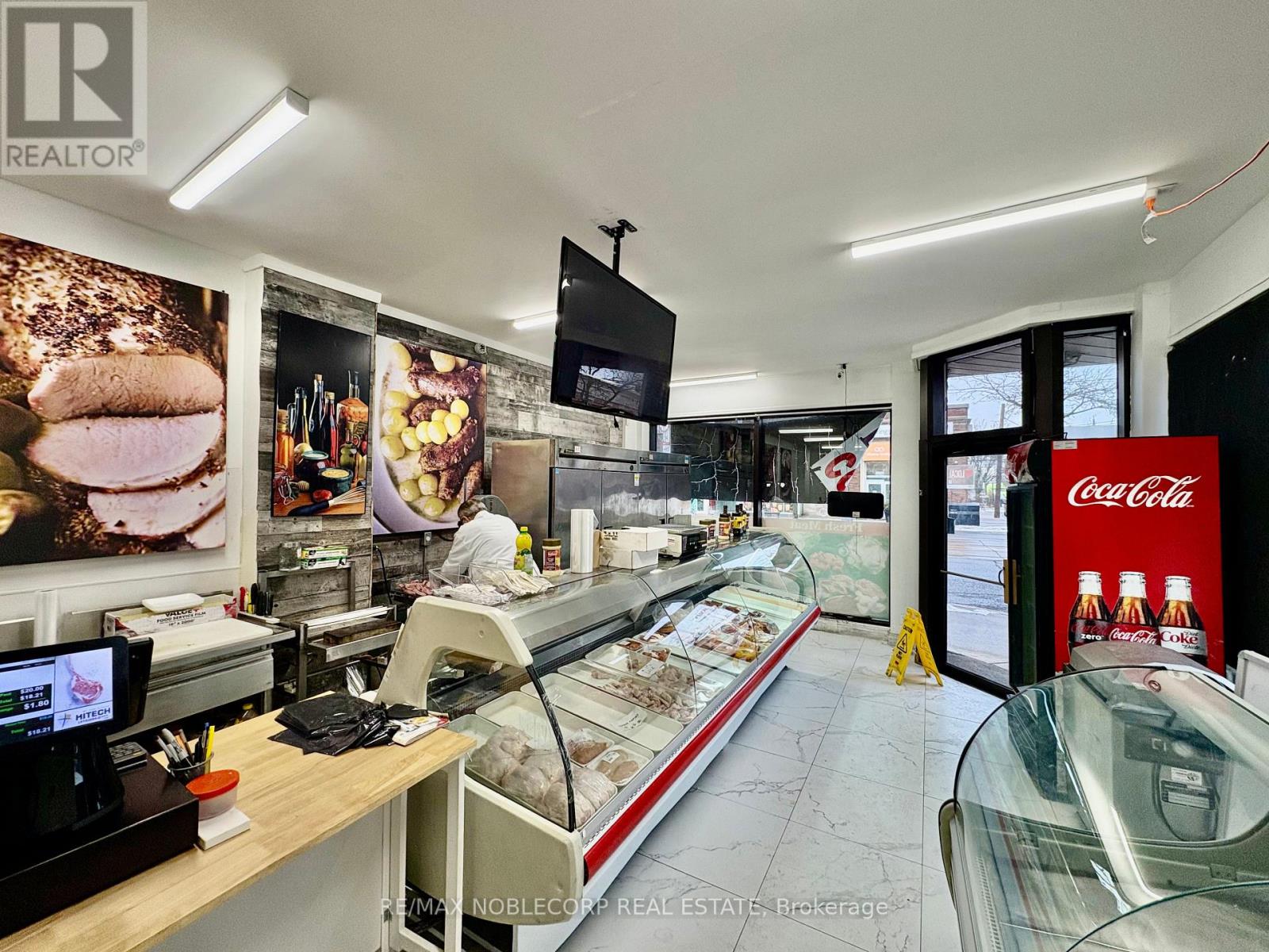 2992 LAKE SHORE BOULEVARD W