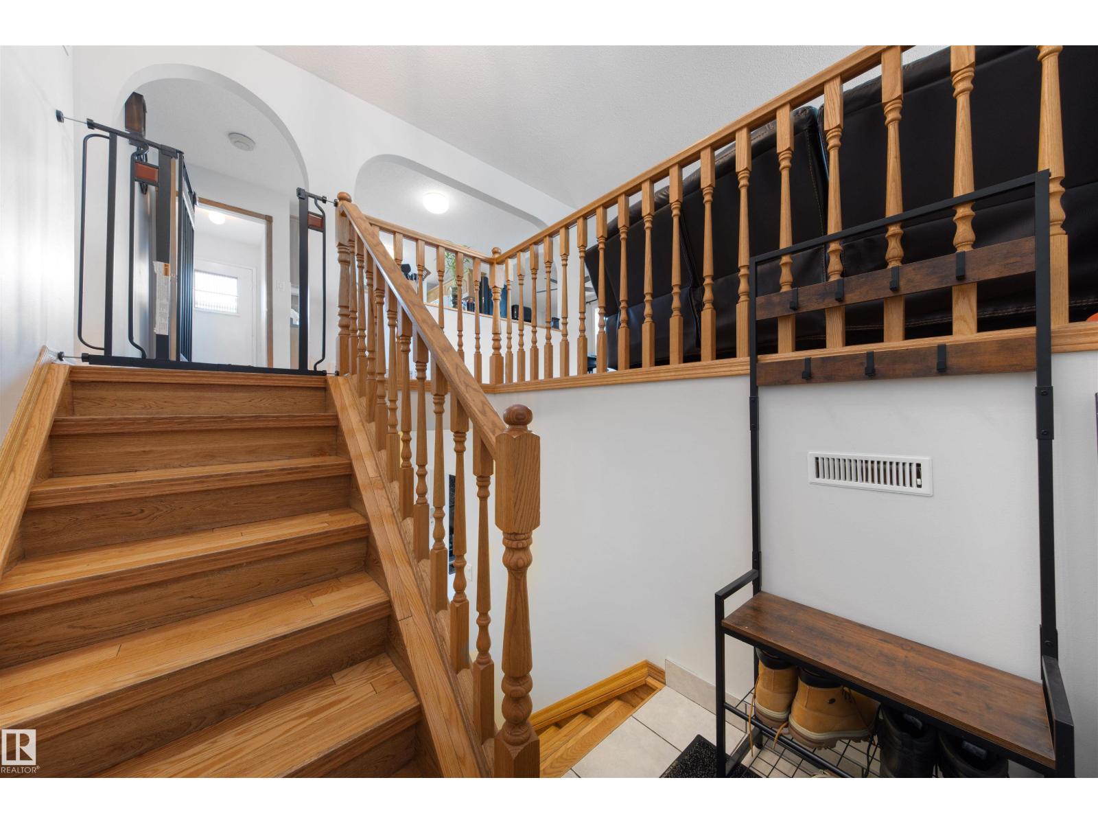 11415 148 AV NW