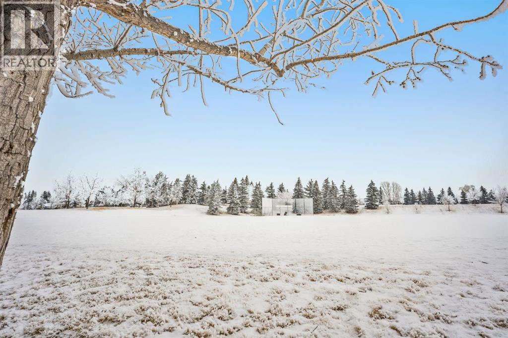 143, 52 Glamis Green SW