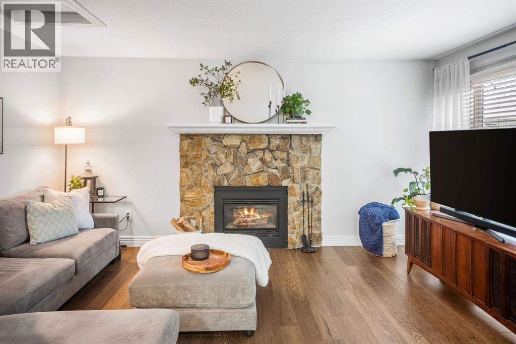 143, 52 Glamis Green SW