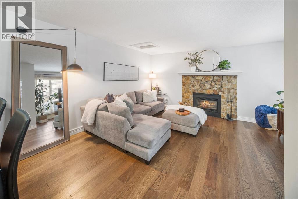 143, 52 Glamis Green SW