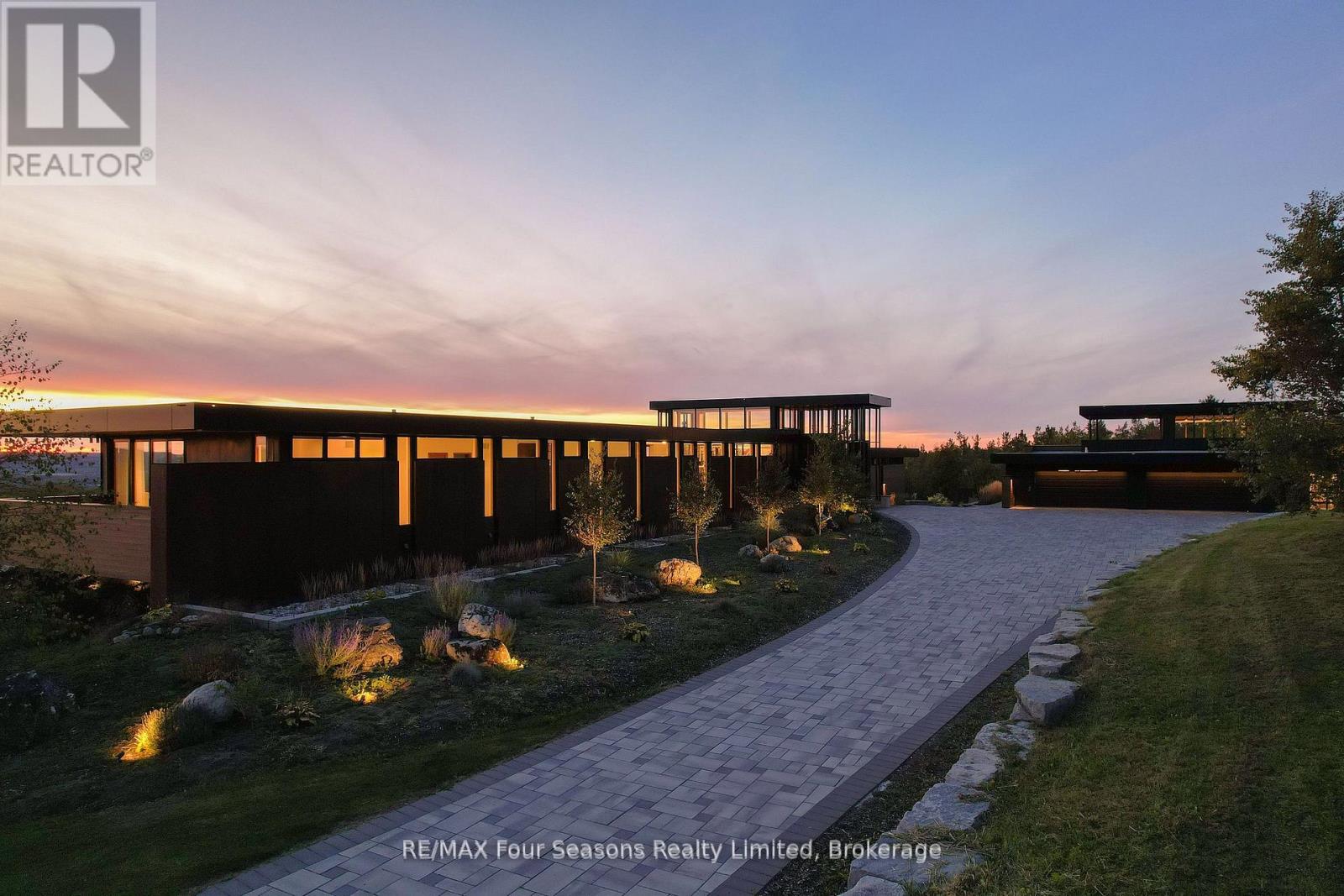 728529 21ST SIDE ROAD