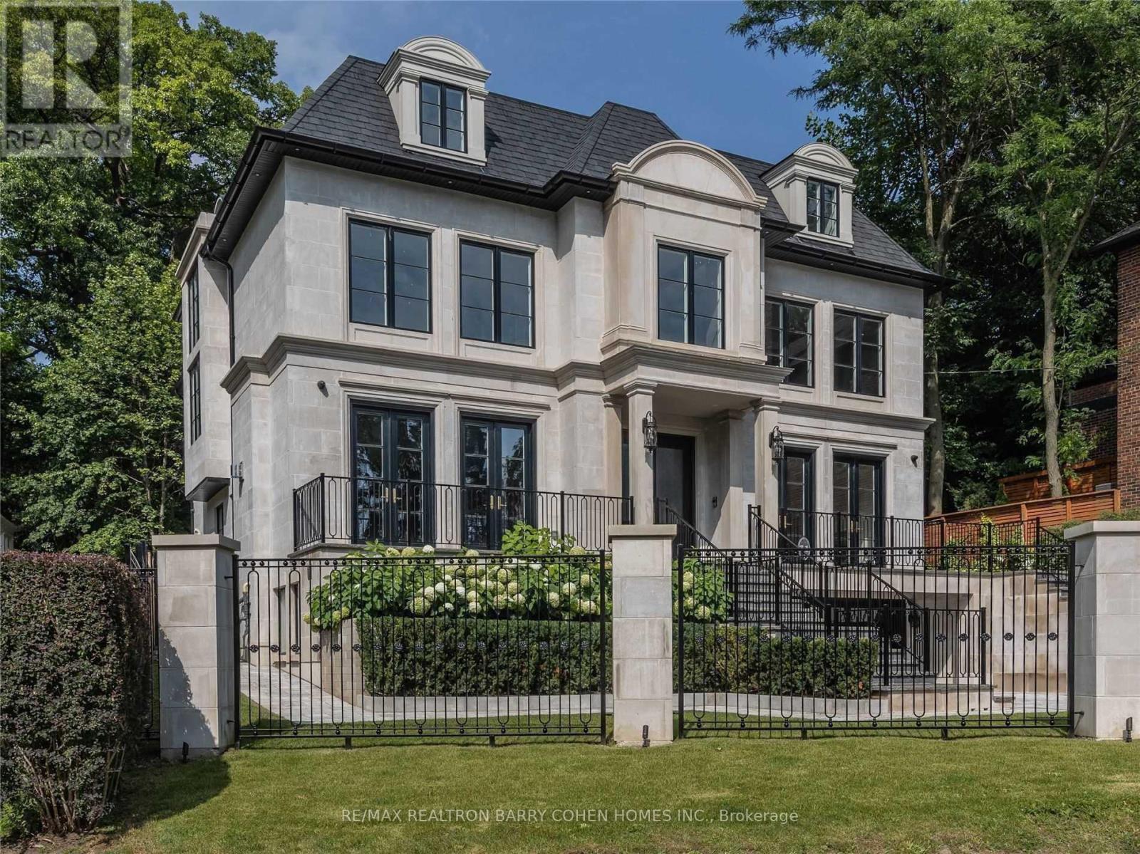 31 RUSSELL HILL ROAD
