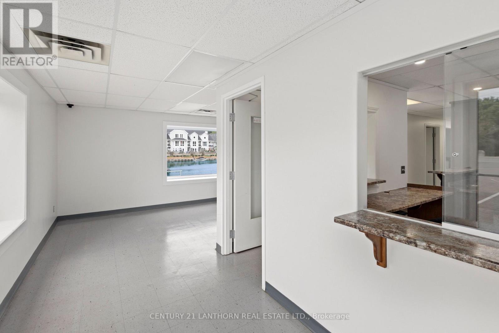 SUITE 6 - 6 - 35 BRIDGE STREET