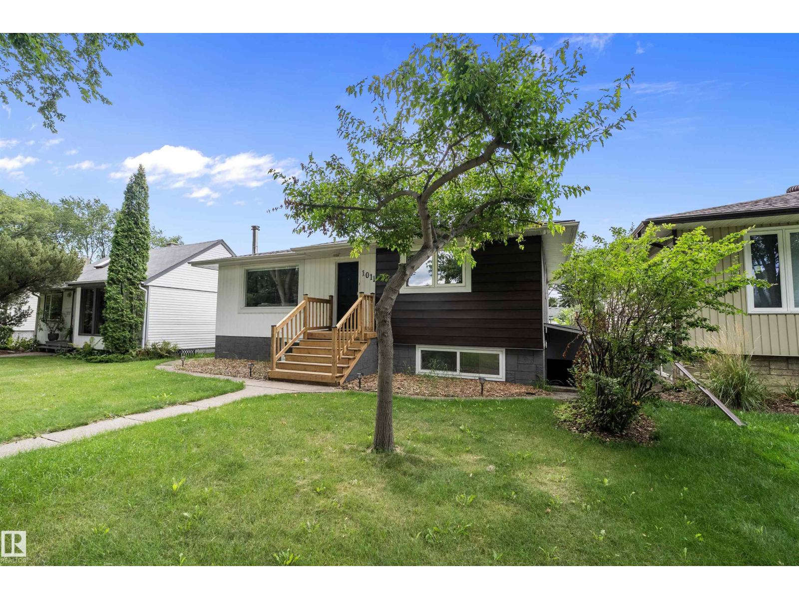 10112 81 ST NW
