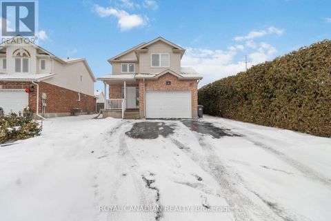 3 MELROSE PLACE Guelph (Willow West/Sugarbush/West Acres) ON N1K1W8