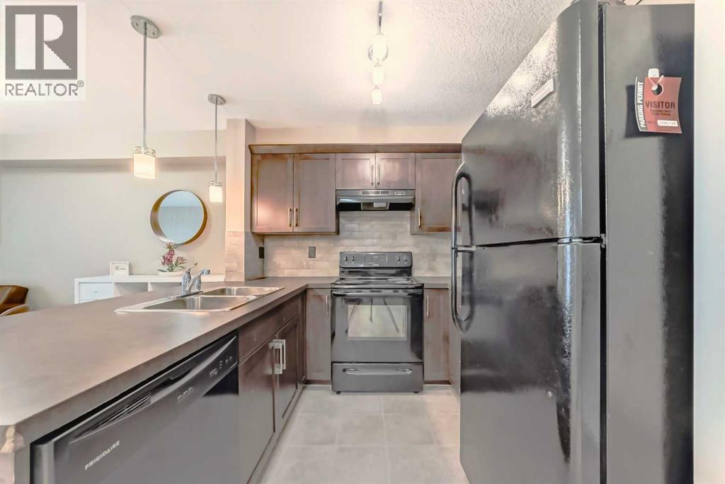 2206, 130 Panatella Street NW