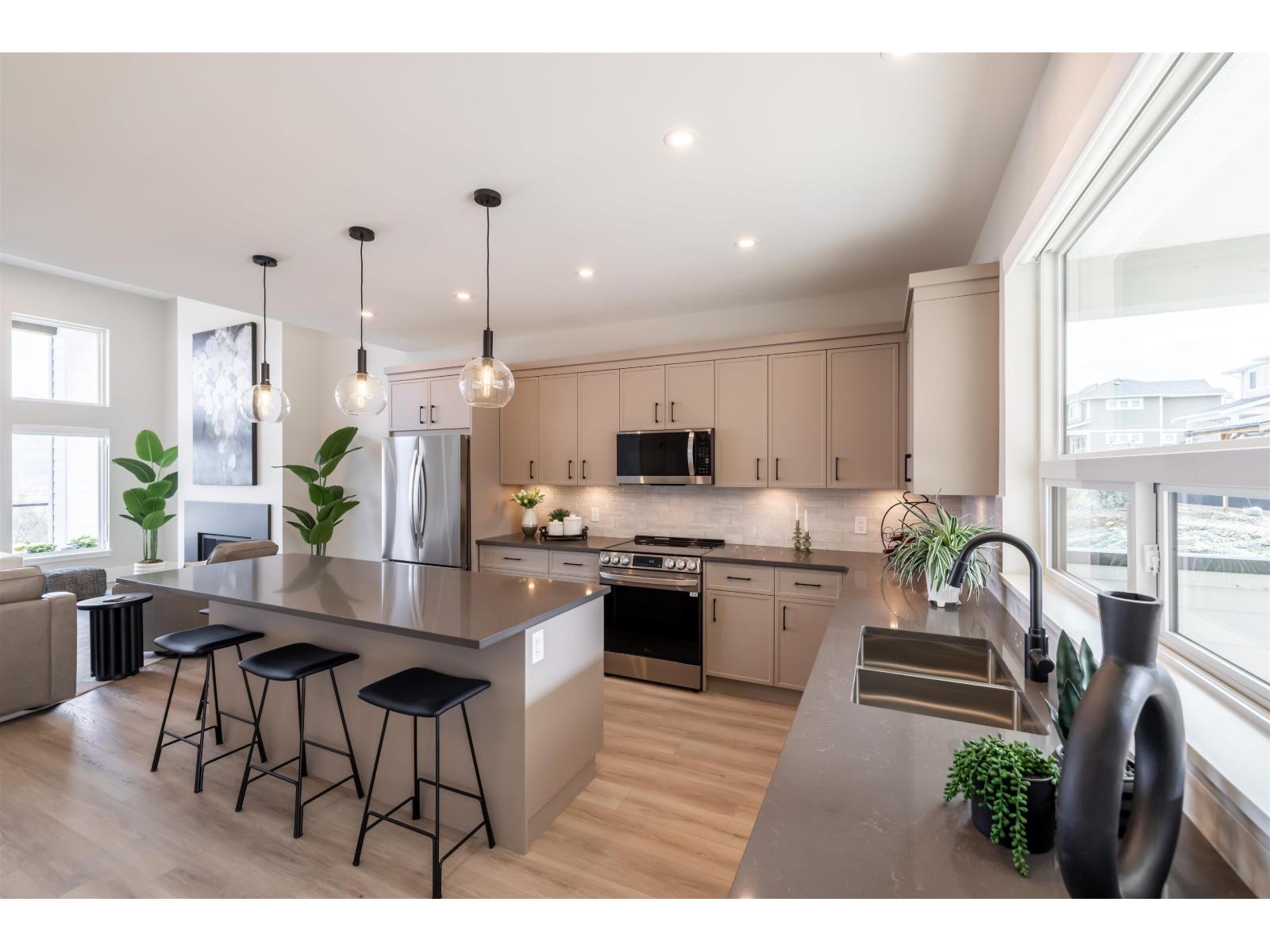 47256 VALERIE PLACE|Little Mountain