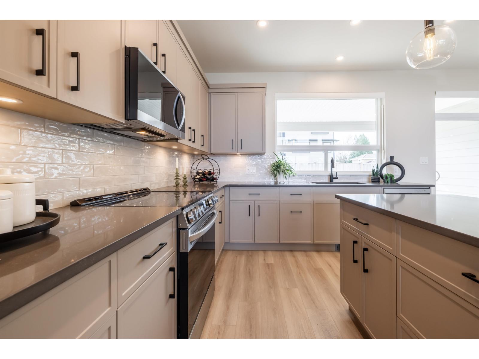 47256 VALERIE PLACE|Little Mountain