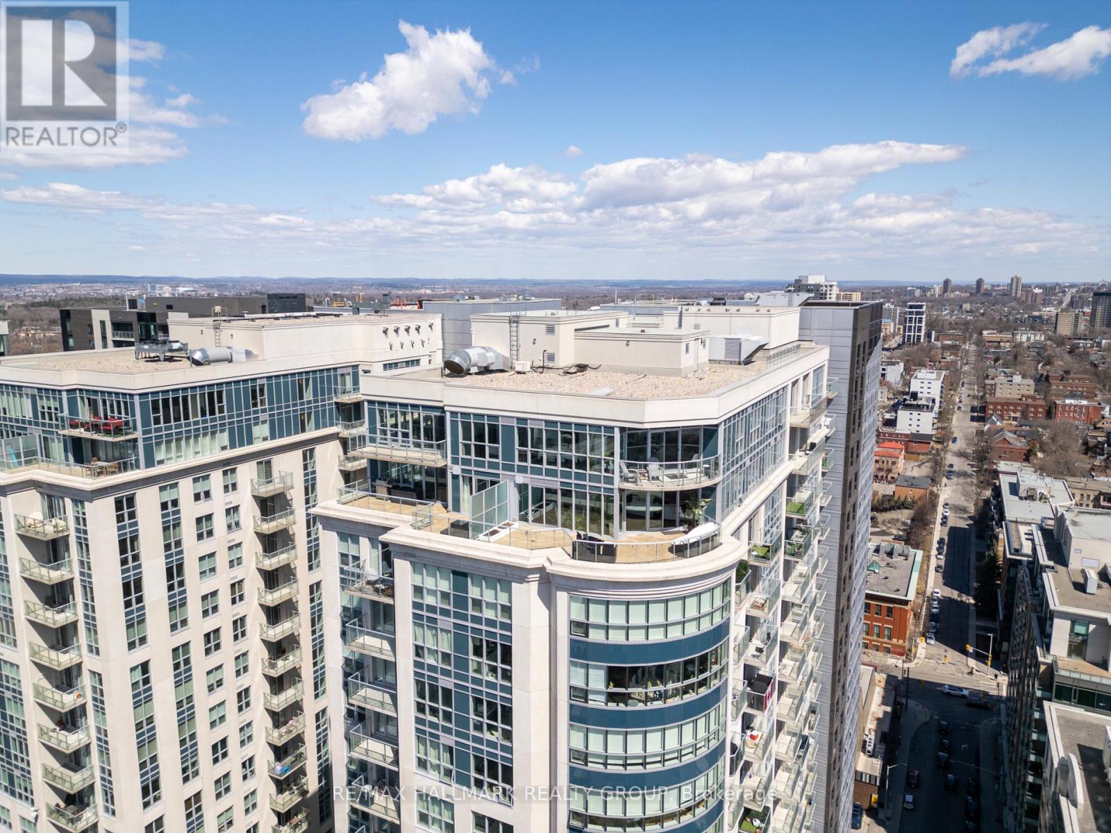 2701 - 195 BESSERER STREET