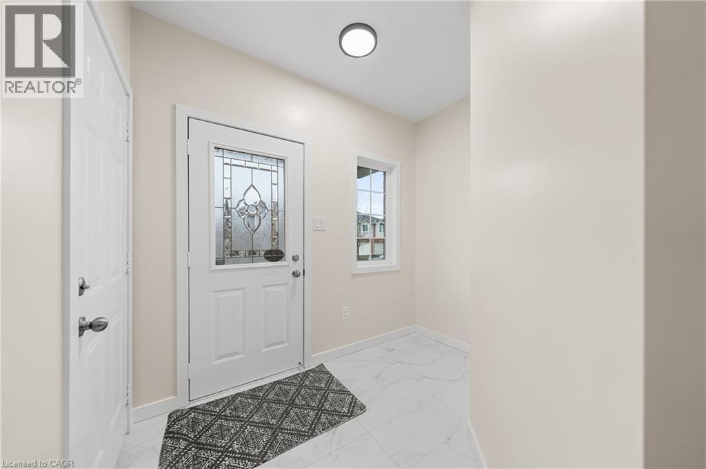 716 KARLSFELD Road Unit# A