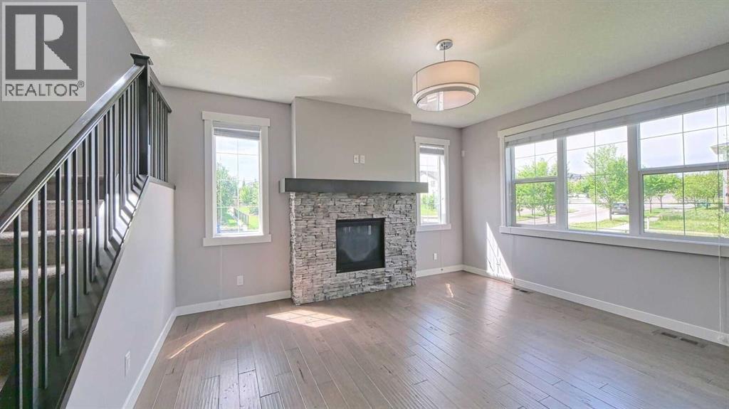 5 Nolanfield Point NW