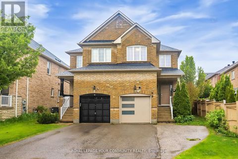 70 LANDWOOD AVENUE Vaughan (Patterson) ON L4J0C2
