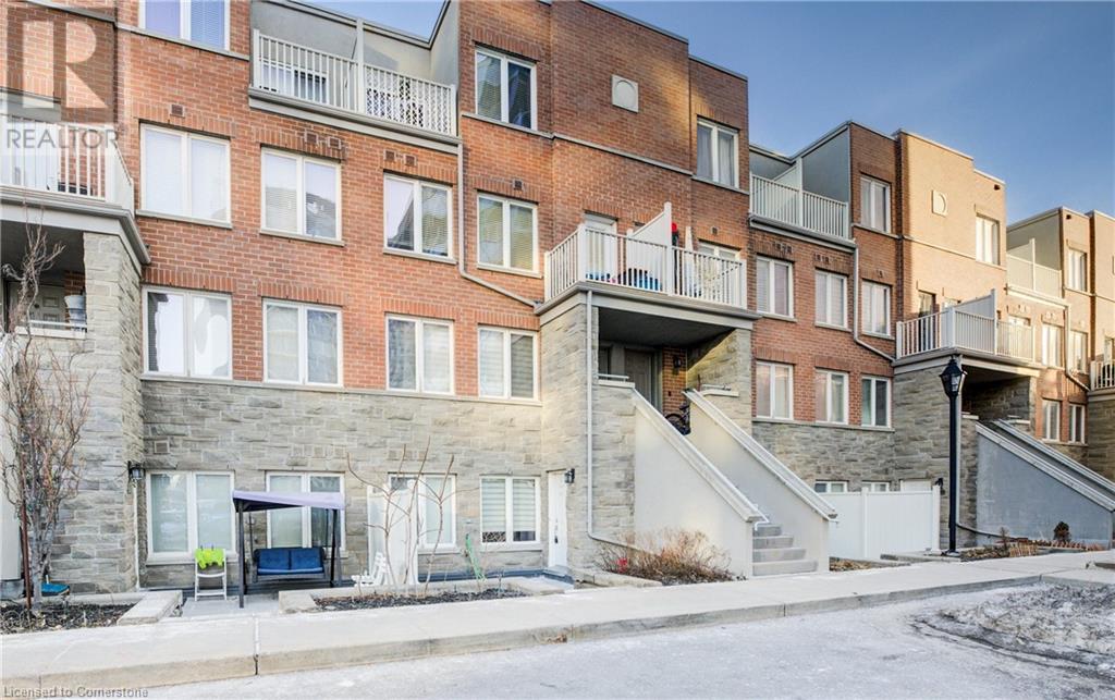 5 RICHGROVE Drive Unit# 114