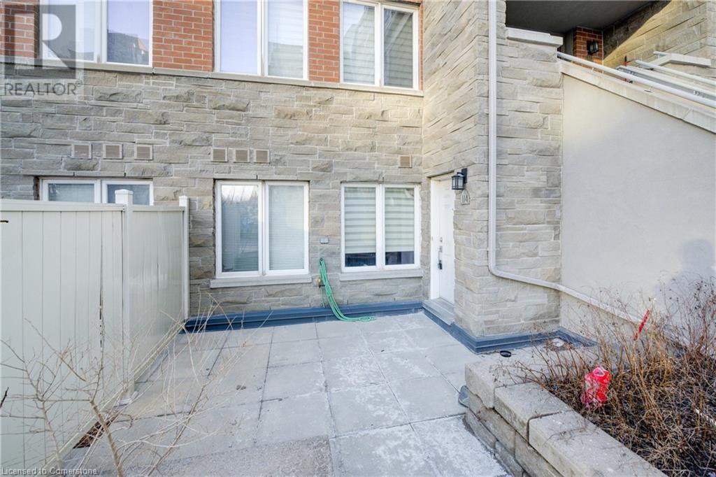 5 RICHGROVE Drive Unit# 114