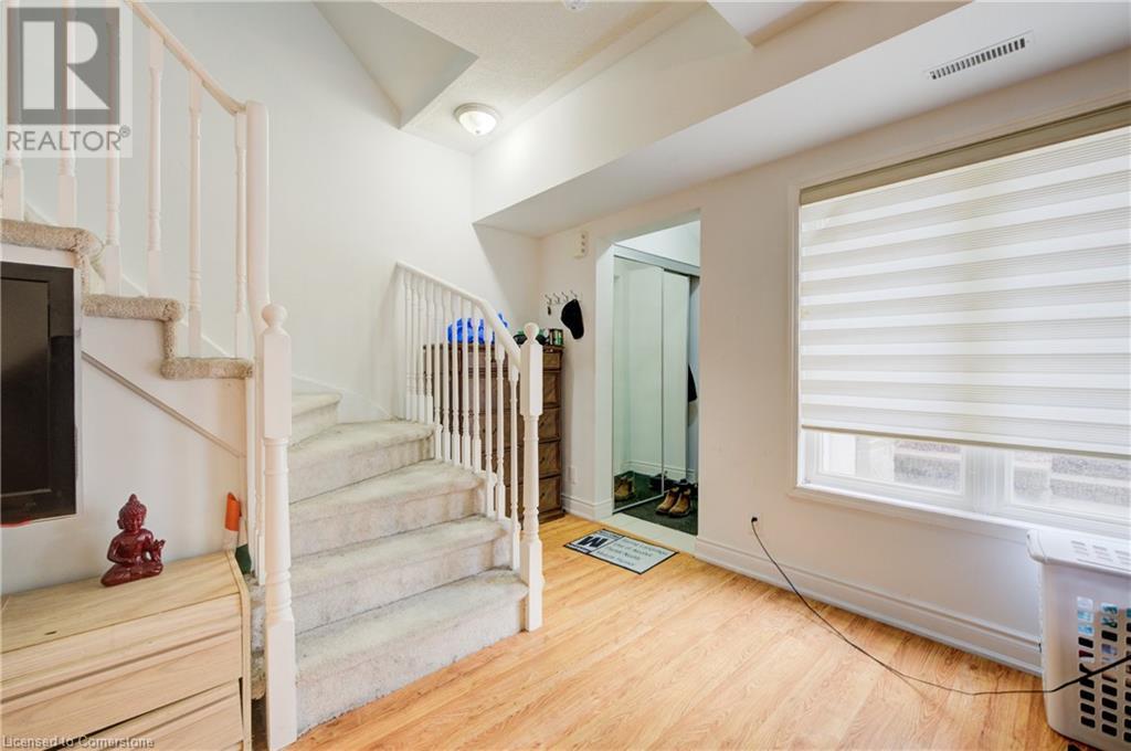5 RICHGROVE Drive Unit# 114