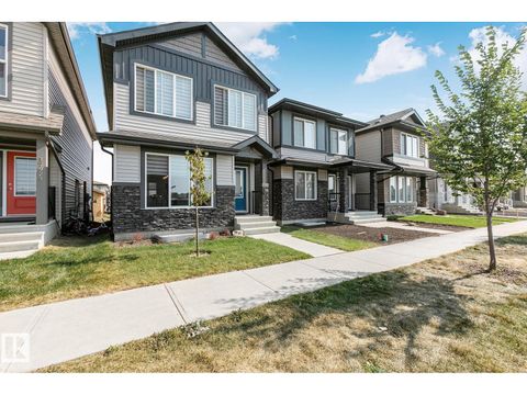 17919 71 ST NW Edmonton AB T5Z0V4