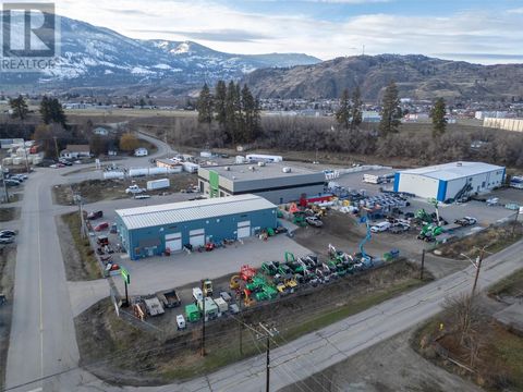 206 MAPLE Avenue Oliver BC V1Z1Z4