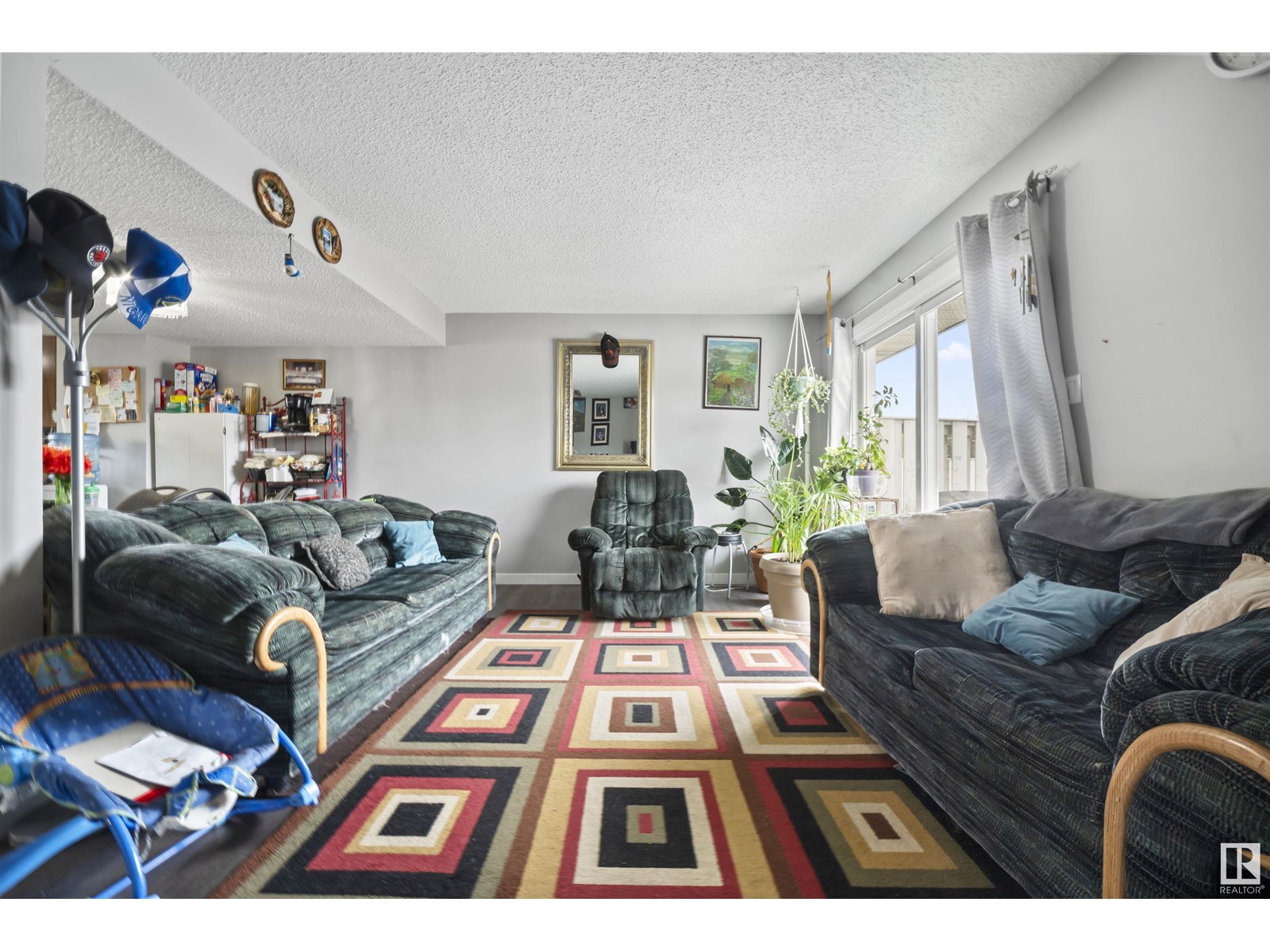 67 16567 100 ST NW