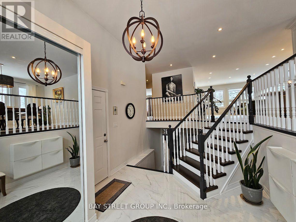 469 RAMBLEWOOD DRIVE