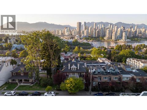 1229 W 8TH AVENUE Vancouver BC V6H1C7