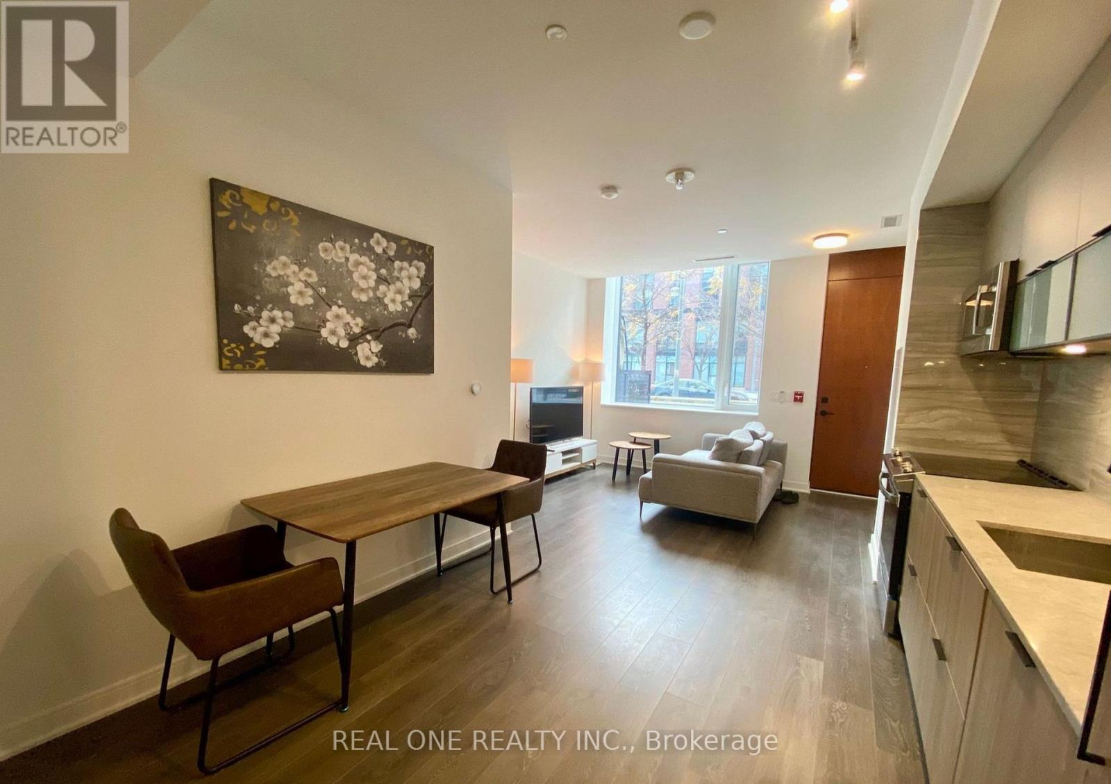 S123 - 180 MILL STREET