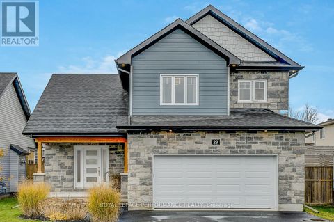 29 MEADOWLARK STREET Russell ON K4R0B8