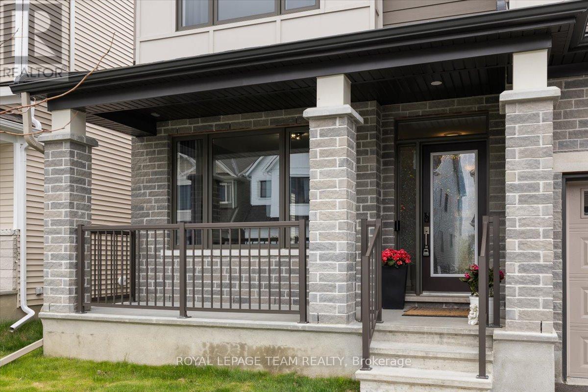 845 PEARLY EVERLASTING CRESCENT