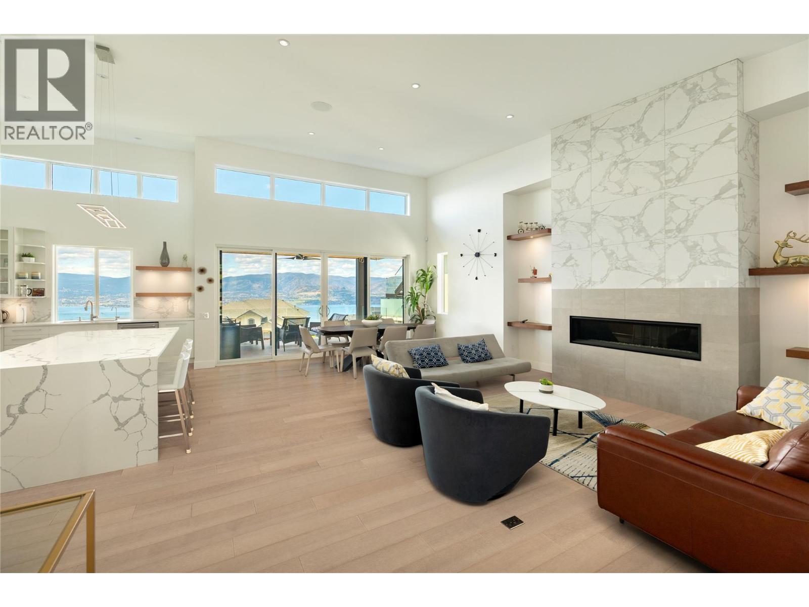 5552 Upper Mission Drive