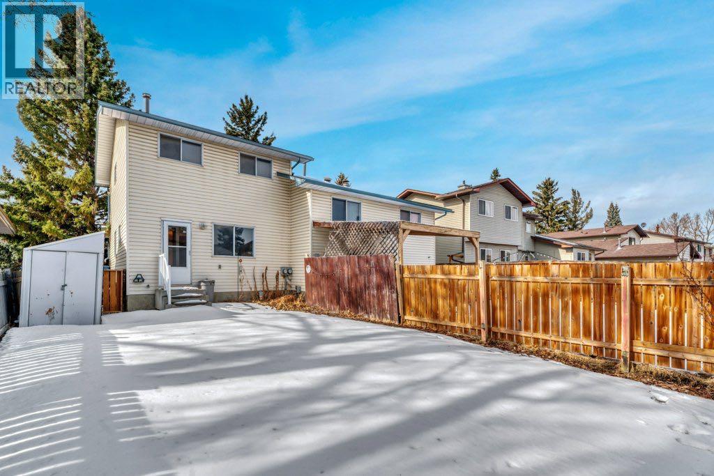 56 Cedarwood Hill SW