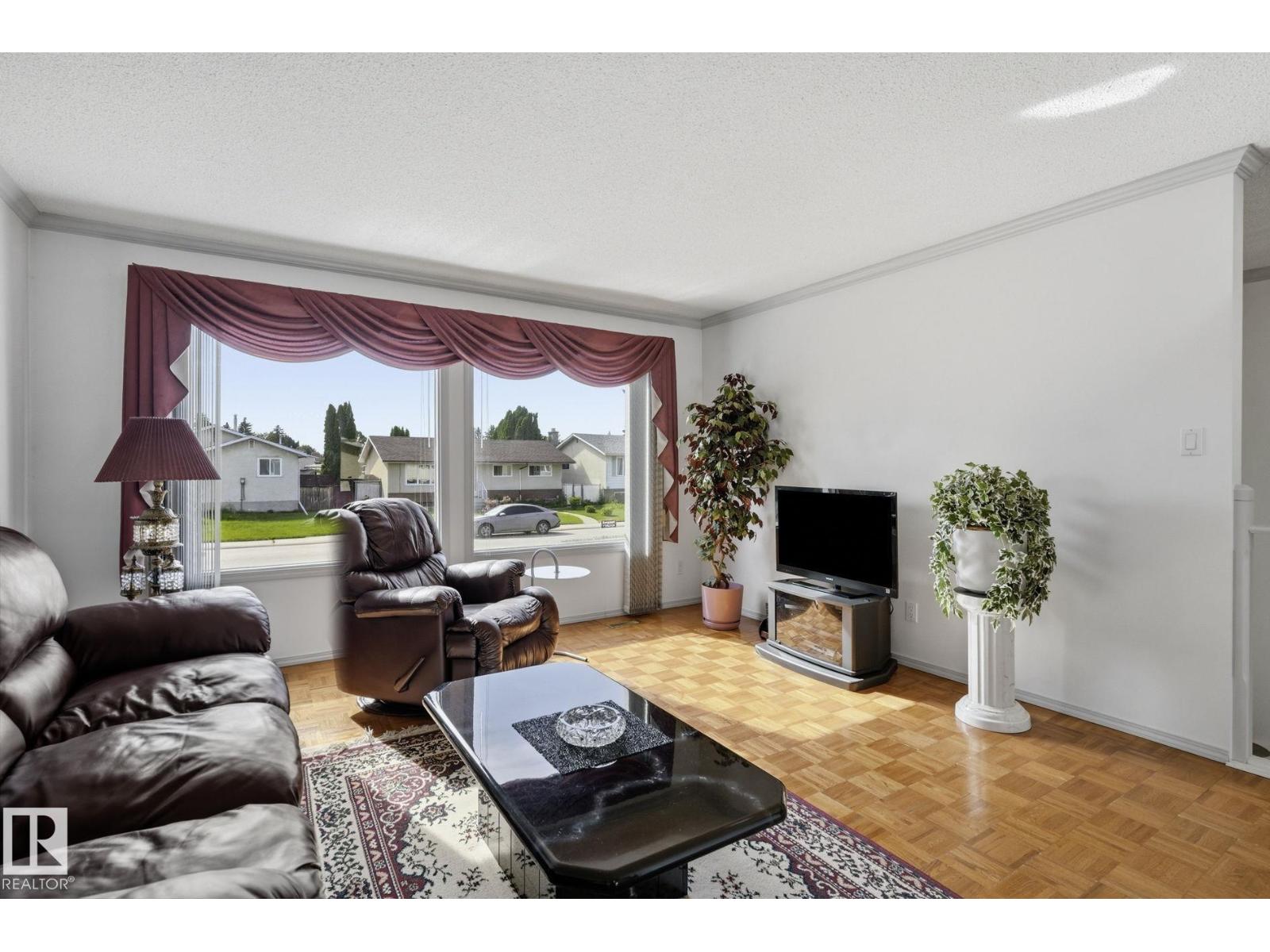 14511 83 ST NW